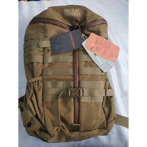 Pre-owned Mystery Ranch Outdoor Backpack for Hiking and Mountain Climbing